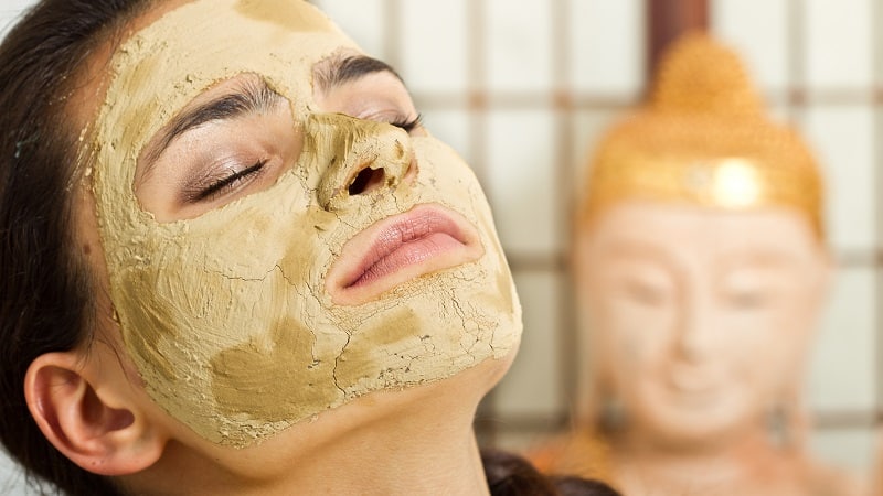 Recipes for making homemade potato face masks against wrinkles