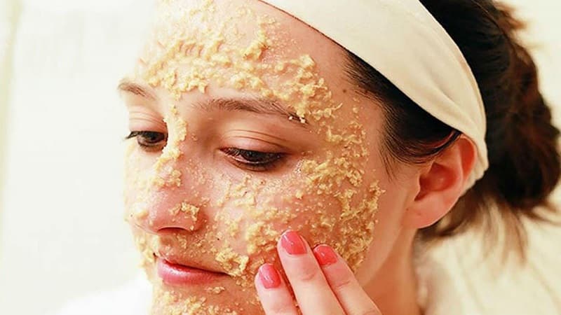 Recipes for making homemade potato face masks against wrinkles