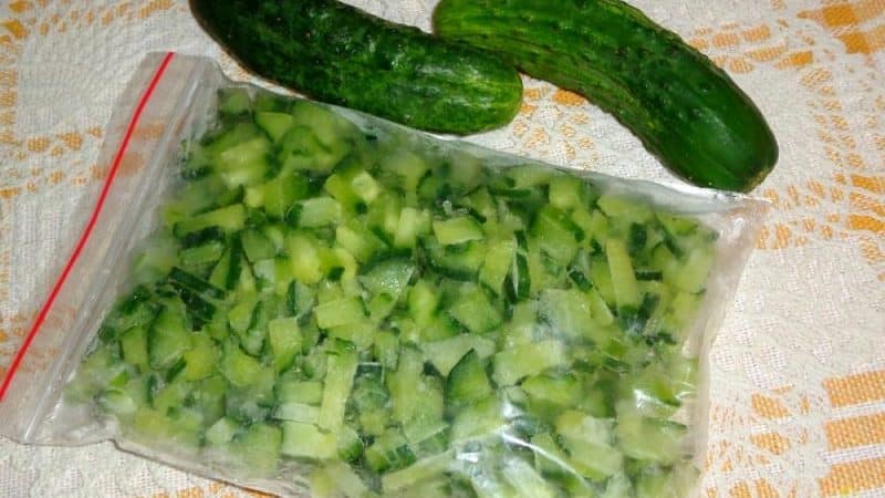 How to freeze fresh cucumbers in the freezer for the winter: step-by-step instructions from preparing vegetables to defrosting them