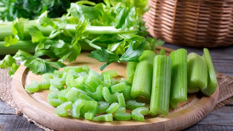 How to eat celery to lose weight