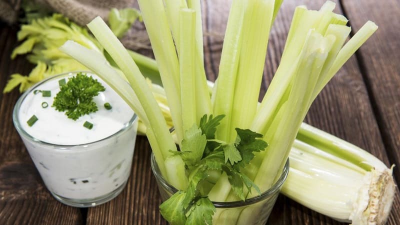 How to eat celery to lose weight