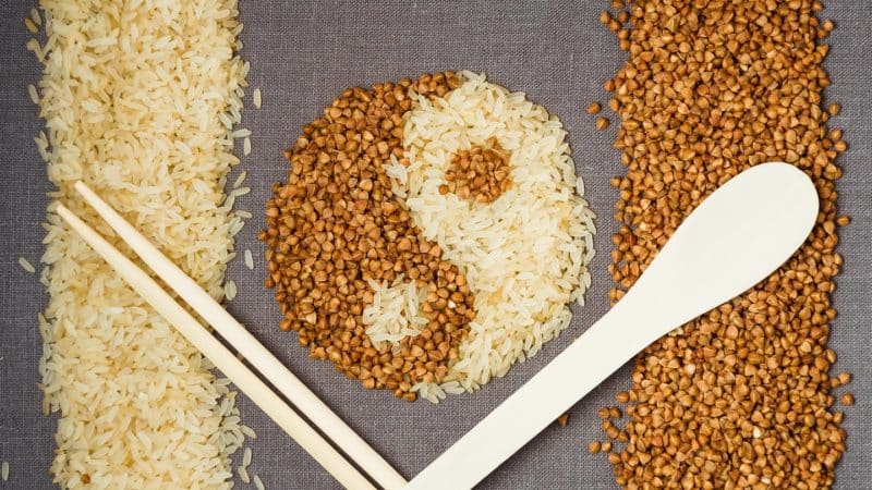 Life hacks for Cinderellas: how to quickly separate rice from buckwheat