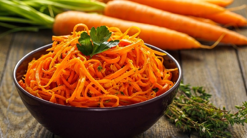 Ano ang calorie content ng Korean carrots at maaari mo bang kainin ang mga ito habang pumapayat?