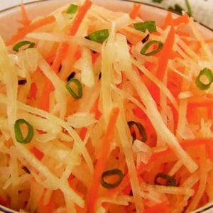 Useful properties and calorie content of grated carrots