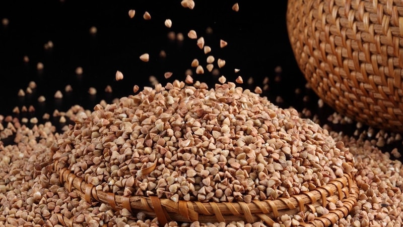 What happens if you eat buckwheat every day and to whom such a diet is contraindicated