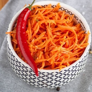 Deliciosas ensaladas de zanahoria para el invierno: recetas con fotos.