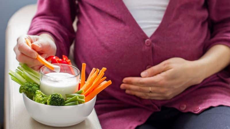 Pada trimester manakah elok makan lobak merah semasa hamil?