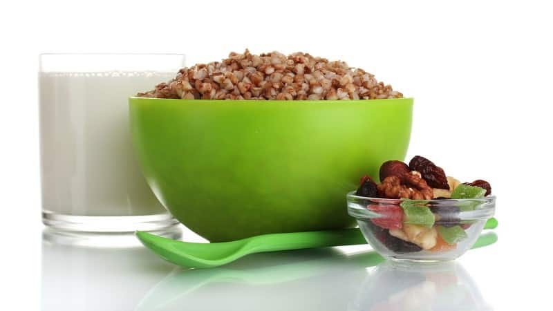 One of the most popular ways to lose weight is the buckwheat diet for 7 days.