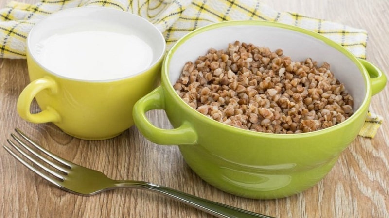 One of the most popular ways to lose weight is the buckwheat diet for 7 days.