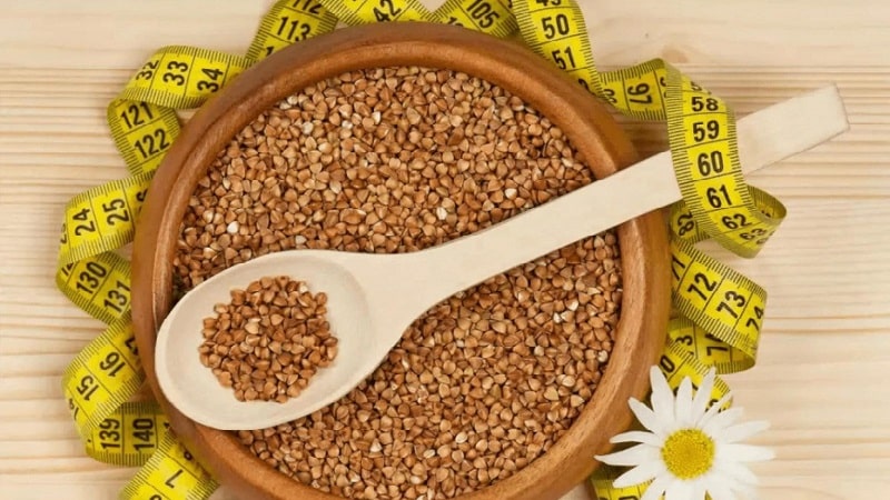 One of the most popular ways to lose weight is the buckwheat diet for 7 days.