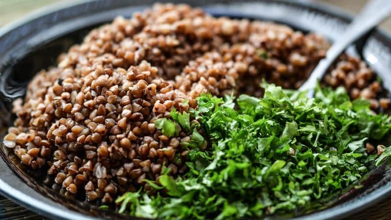 One of the most popular ways to lose weight is the buckwheat diet for 7 days.