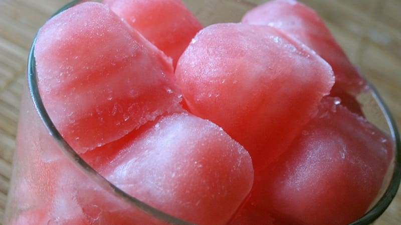 Is it possible to freeze watermelon and how to do it in different ways