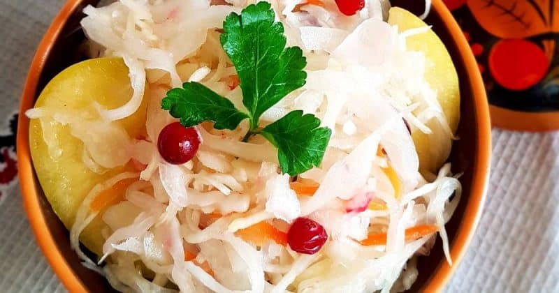 Leckere Rezepte für Sauerkraut mit Äpfeln für den Winter