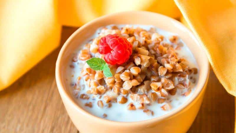 Cucinare correttamente contorni e porridge: quanto tempo cuocere il grano saraceno e come farlo