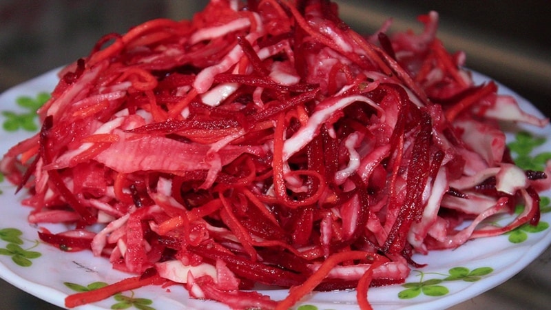 Leckere Rezepte für Sauerkraut mit Rüben ohne Essig