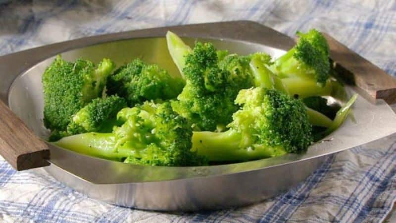 Preparate DIY simple și gustoase de broccoli pentru iarnă