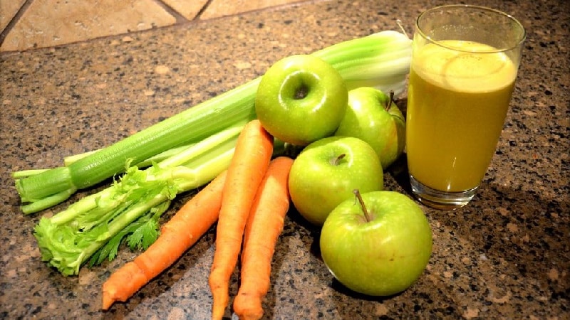 Como fazer suco de cenoura e maçã delicioso e saudável