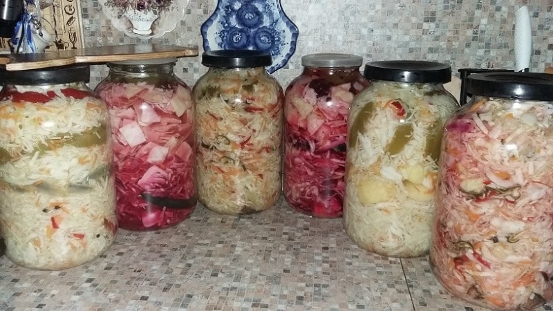 Retete delicioase de varza murata in borcane cu mere pentru iarna, care se consuma instant