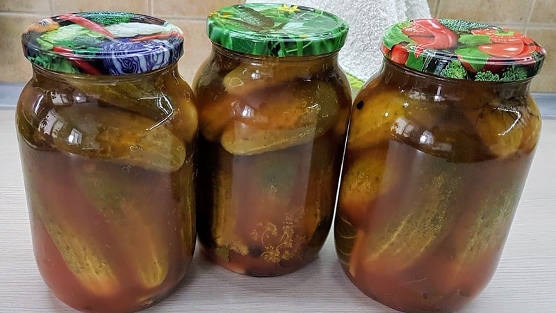 Awesome recipes for winter cucumbers with chili ketchup in liter jars