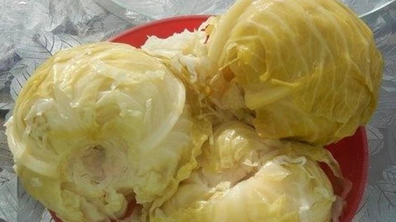 Прости и вкусни рецепти за мариноване на зеле в саламура със сол и захар