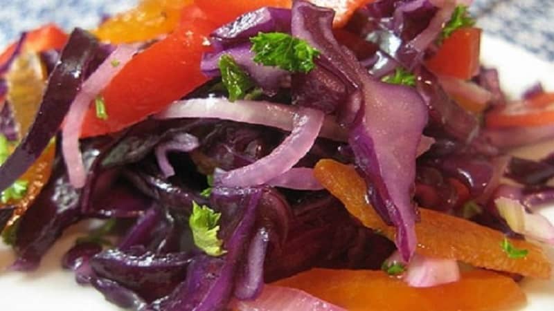 Die leckersten Rezepte für eingelegten Rotkohl für den Winter