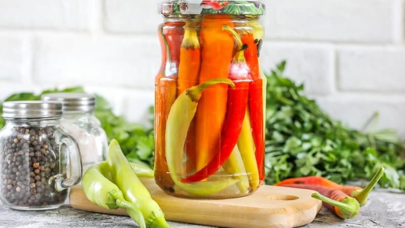 Hot peppers for the winter are to die for: recipes with photos and step-by-step cooking instructions