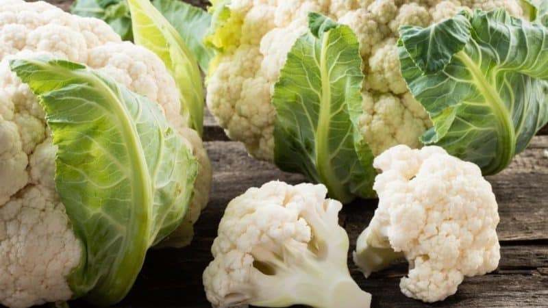 Paggamit ng cauliflower para sa pagbaba ng timbang: mga benepisyo at pinsala, sample na menu para sa linggo, mga pagsusuri at mga resulta