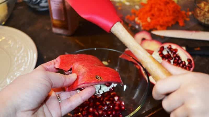 Useful properties of pomegranate peels and ways to use them