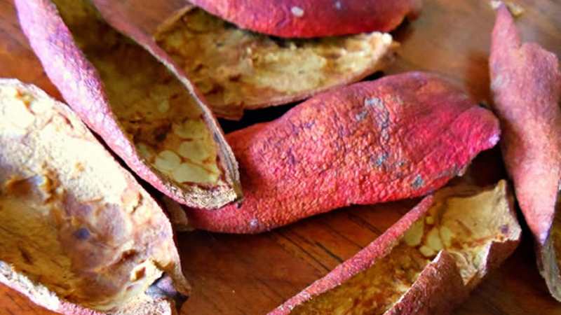 Useful properties of pomegranate peels and ways to use them