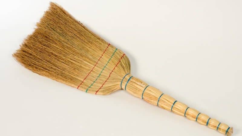 Why sorghum broom is so good and how to make it yourself