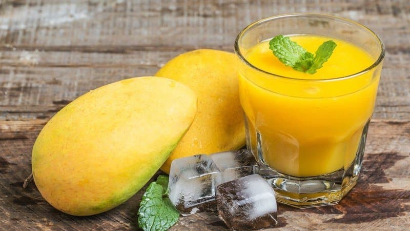 What are the harms and benefits of mangoes for a woman’s body?