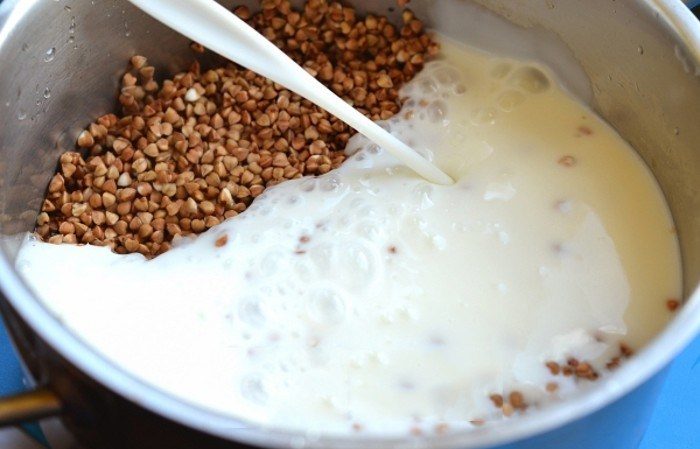 Quante kcal ci sono nel grano saraceno crudo con kefir? Contenuto calorico del porridge bollito con kefir