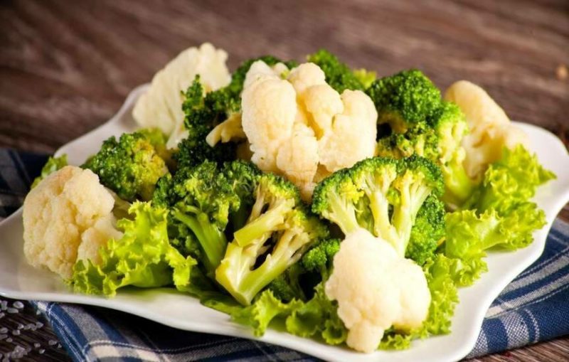 Une sélection de recettes de ménagères expérimentées : comment mariner le brocoli simplement et savoureux