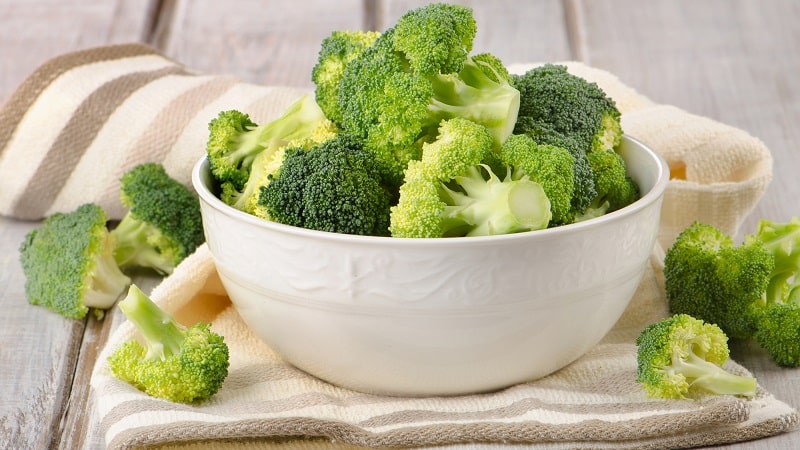 Comment manger du brocoli et peut-on le manger cru ?