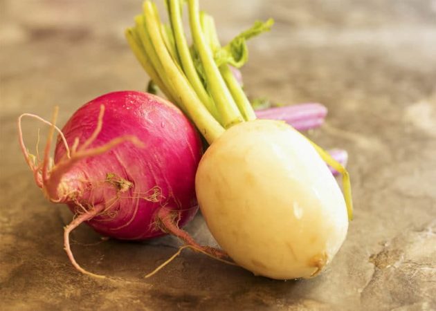 What is turnip, what does it look like, how does it grow and how to eat it correctly?