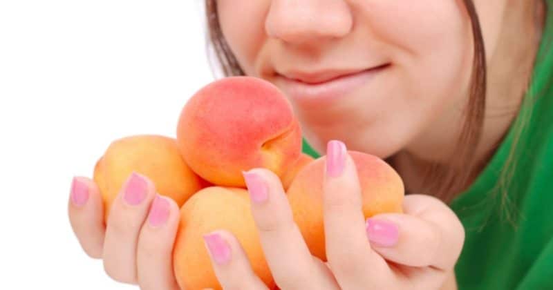 Is it possible to eat apricots when losing weight and how to use them in diets